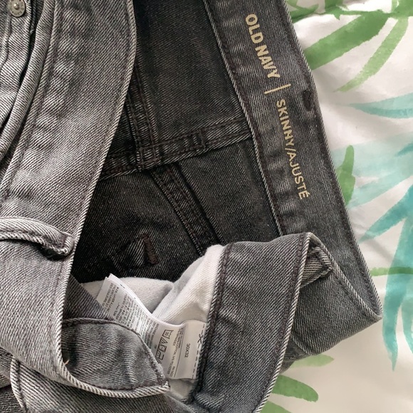 Old Navy Jeans - Picture 2 of 3